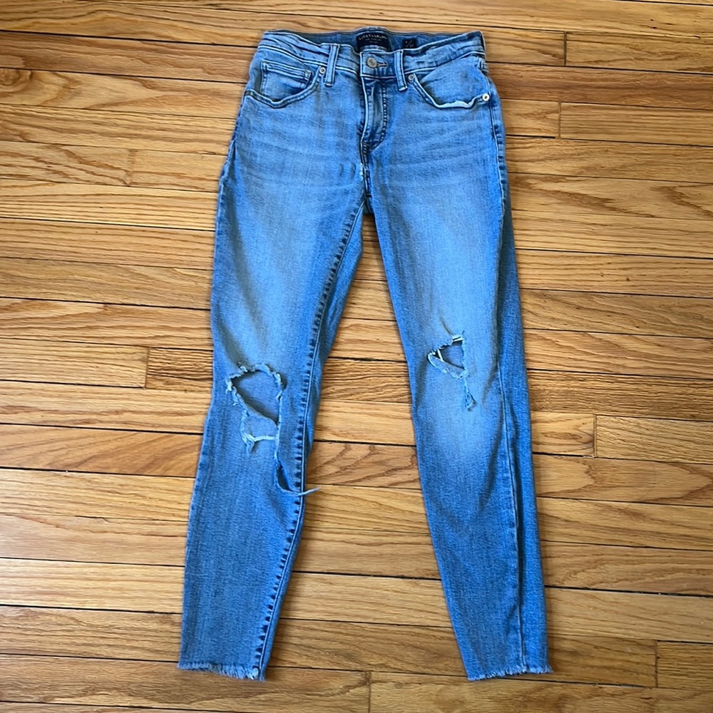 Lucky Brand mid rise super skinny AVA size 4/27